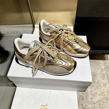 DIOR   2025新款女生休閒時尚鞋子