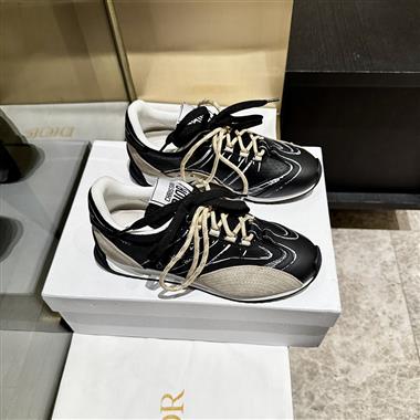 DIOR   2025新款女生休閒時尚鞋子