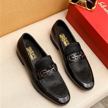 Ferragamo   2025新款男生休閒時尚鞋子