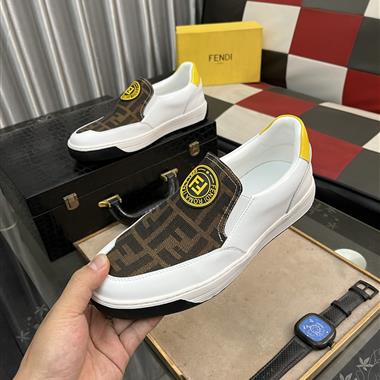 FENDI    2025新款男生休閒時尚鞋子