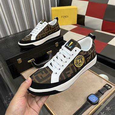 FENDI    2025新款男生休閒時尚鞋子