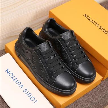 Louis Vuitton   2025新款男生休閒時尚鞋子