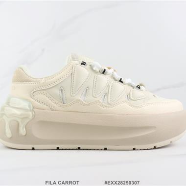 FILA CARROT 厚底低幫休閑鞋