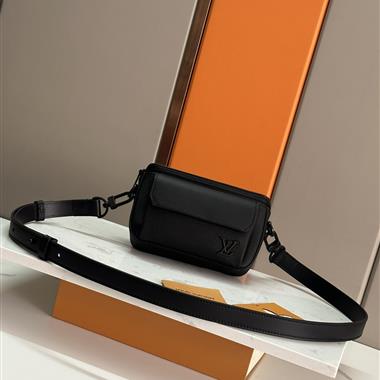LOUIS VUITTON   2025新款男生時尚包包 尺寸：20x12x5.5CM