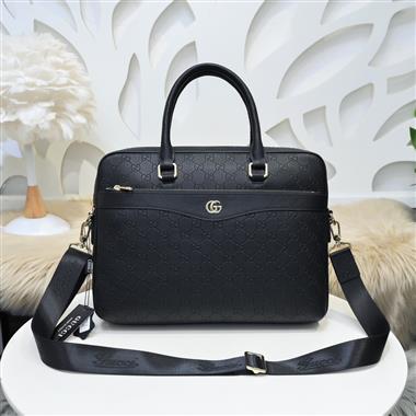 GUCCI   2025新款男生時尚包包 尺寸：39*29*7CM