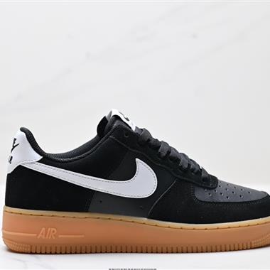 NIKE AIR FORCE 1‘07 LV8