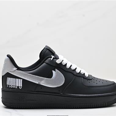 NIKE AIR FORCE 1‘07 WB