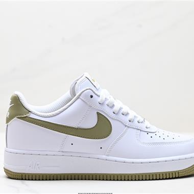 NIKE AIR FORCE 1‘07 LV8