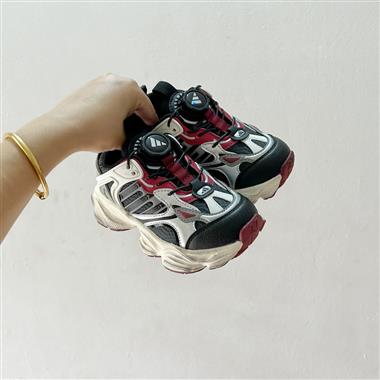 ADIDAS 旋轉扣做舊兒童老爹鞋