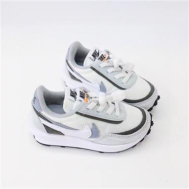 NIKE × Sacai 雙勾解構童鞋