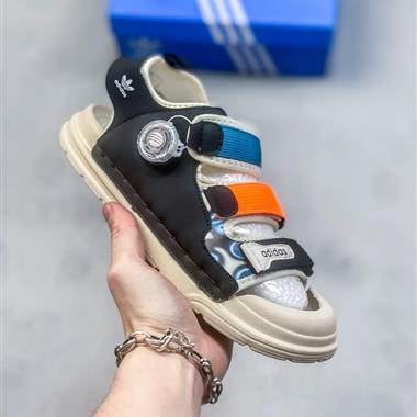 ADIDAS 三葉草包頭車邊旋轉紐扣包腳趾童鞋