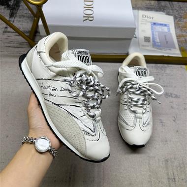 DIOR   2025新款女生休閒時尚鞋子