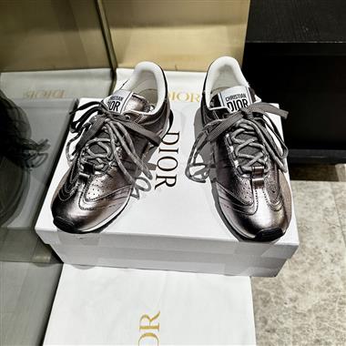 DIOR   2025新款女生休閒時尚鞋子