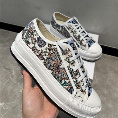 DIOR   2025新款女生休閒時尚鞋子