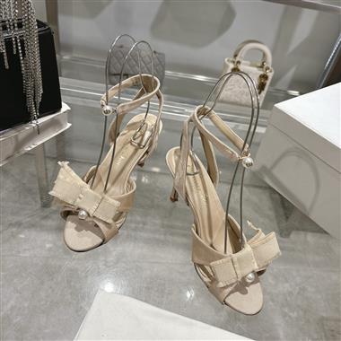 DIOR   2025新款女生休閒時尚鞋子