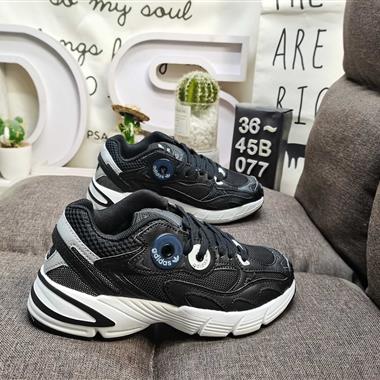 Adidas  ASTIR SN W