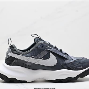 NIKE TC 7900 新款老爹鞋