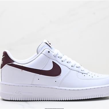 NIKE AIR FORCE 1‘07 LV8