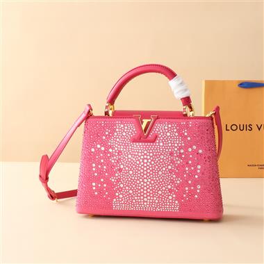 LOUIS VUITTON  2025新款女生時尚包包 尺寸：27*17CM