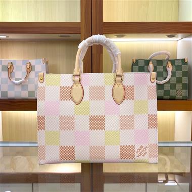 LOUIS VUITTON   2025新款女生時尚包包 尺寸：35 x 27 x 14CM