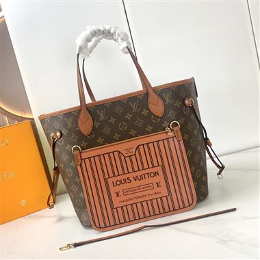 LOUIS VUITTON   2025新款女生時尚包包  尺寸：31 × 28 × 14CM