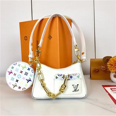 LOUIS VUITTON   2025新款女生時尚包包  尺寸：19x13.5x6.5CM