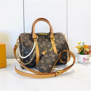 LOUIS VUITTON   2025新款女生時尚包包  尺寸：30x21x17CM