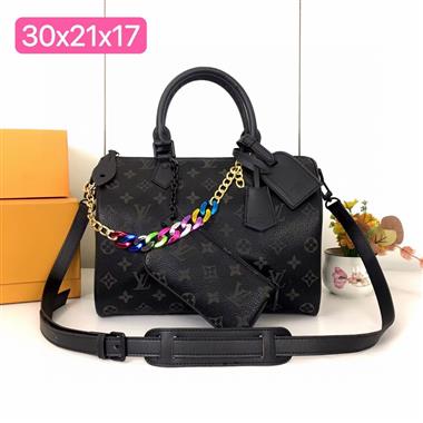 LOUIS VUITTON  2025新款女生時尚包包 尺寸：30x21x17CM