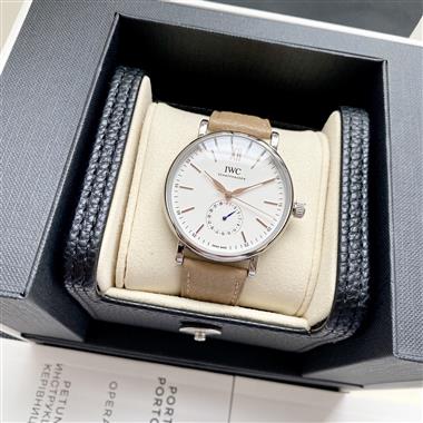 IWC    2025新款時尚休閒手錶 尺寸：39MM