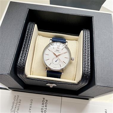 IWC    2025新款時尚休閒手錶 尺寸：39MM
