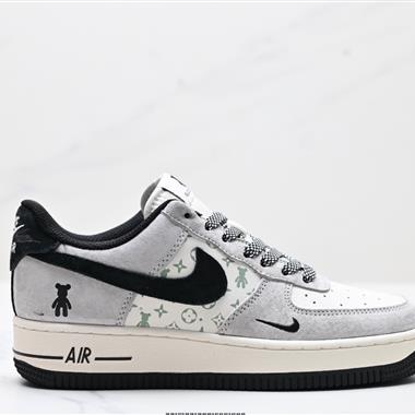 NIKE AIR FORCE 1‘07 LV8