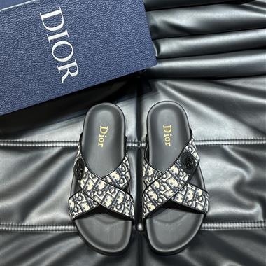 DIOR   2025新款男生休閒時尚鞋子