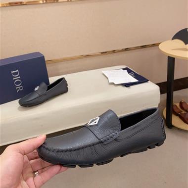 DIOR   2025新款男生休閒時尚鞋子