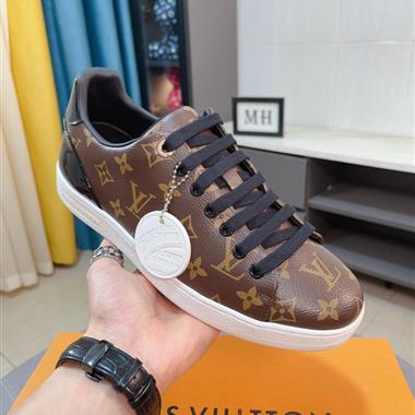 Louis Vuitton    2025新款男生休閒時尚鞋子