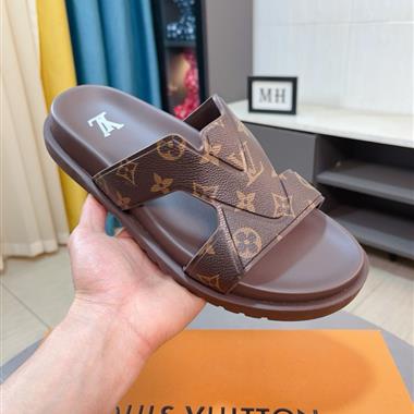 Louis Vuitton    2025新款男生休閒時尚鞋子
