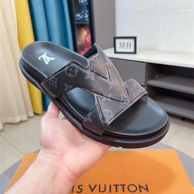 Louis Vuitton    2025新款男生休閒時尚鞋子