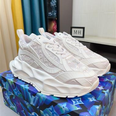 Louis Vuitton   2025新款男生休閒時尚鞋子