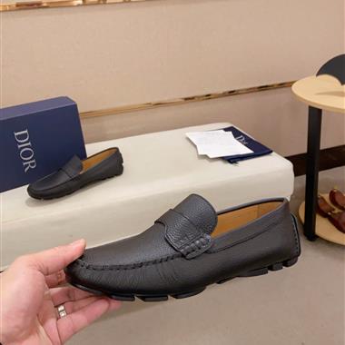 DIOR   2025新款男生休閒時尚鞋子
