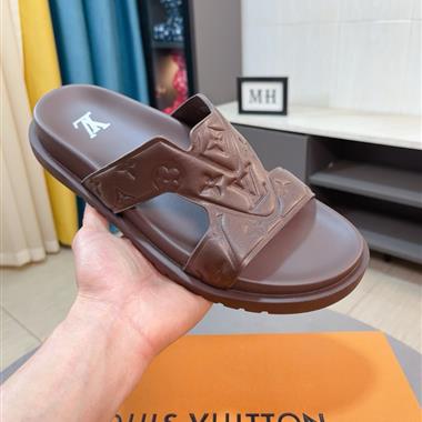 Louis Vuitton    2025新款男生休閒時尚鞋子