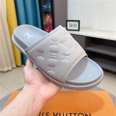 Louis Vuitton    2025新款男生休閒時尚鞋子
