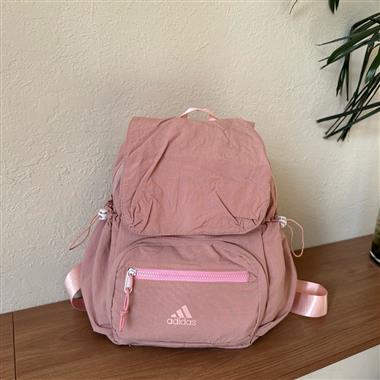 Adidas  2025新款時尚休閒包   尺寸：27*33*16CM