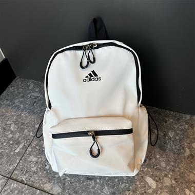 Adidas  2025新款時尚休閒包   尺寸：30*33*10CM