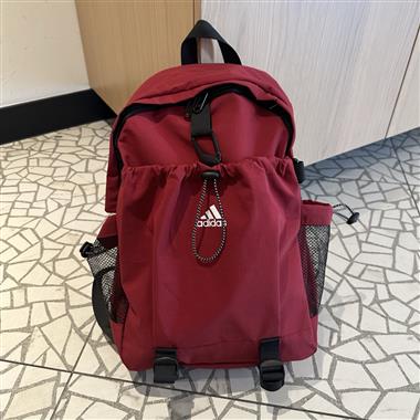 Adidas  2025新款時尚休閒包   尺寸：30*41*14CM