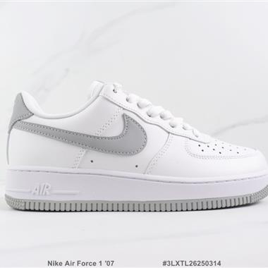 Nike Air Force 1 ′07 空軍一號低幫板鞋