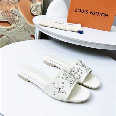 Louis Vuitton   2025新款女生休閒時尚鞋子