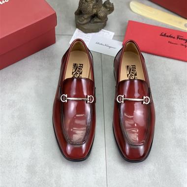 Ferragamo    2025新款男生休閒時尚鞋子