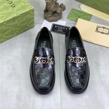 GUCCI   2025新款男生休閒時尚鞋子