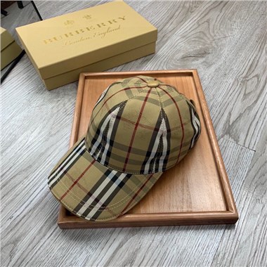 BURBERRY  2025新款時尚帽子