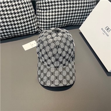 Balenciaga  2025新款時尚帽子