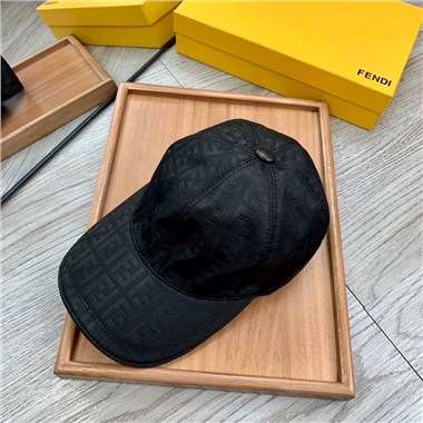 FENDI  2025新款時尚帽子